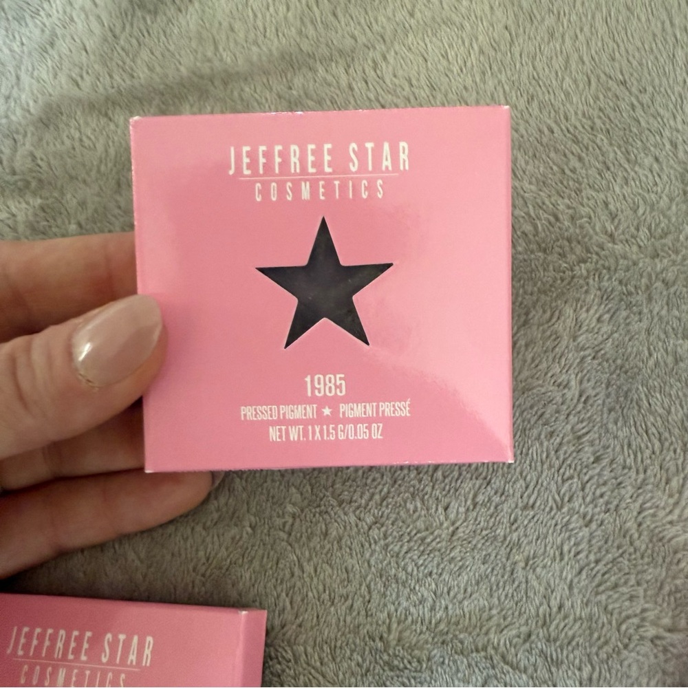 Jeffree Star Bundle of 4 Single Pan Eyeshadow & Pressed Pigment Singles NEW - Picture 6 of 11